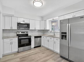 1425 S 24th Court, Hollywood FL 33020