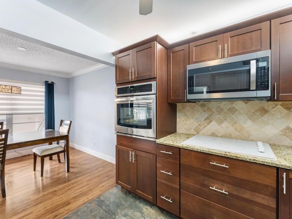 202 Wellington A, West Palm Beach FL 33417