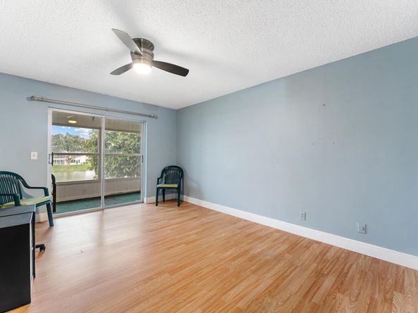 202 Wellington A, West Palm Beach FL 33417