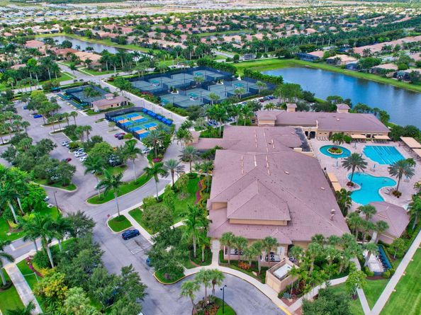 538 Flanders L, Delray Beach FL 33484