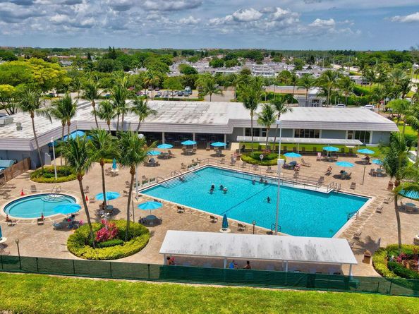 538 Flanders L, Delray Beach FL 33484