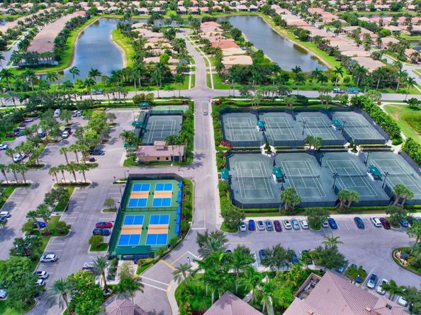 538 Flanders L, Delray Beach FL 33484