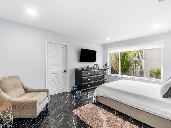 5695 Ainsley Court, Boynton Beach FL 33437