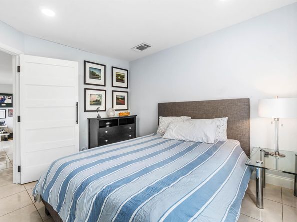 5695 Ainsley Court, Boynton Beach FL 33437