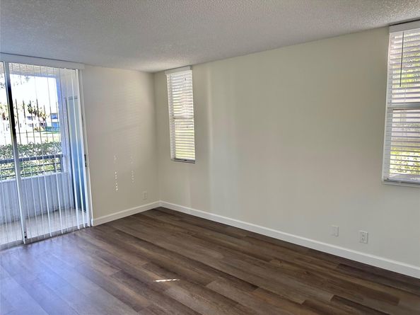 841 Lyons Rd 24108, Coconut Creek FL 33063