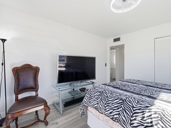 193 Burgundy E, Delray Beach FL 33484