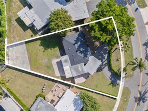 455 SW 14th Ct, Pompano Beach FL 33060