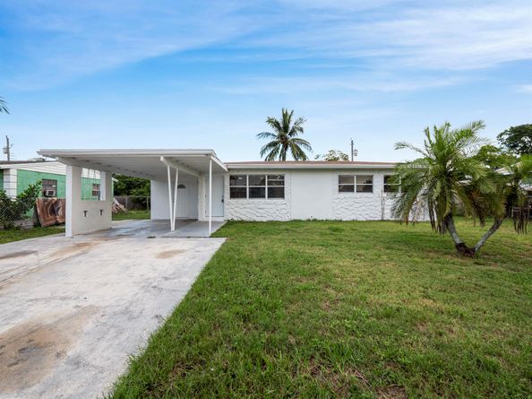 133 NW 14th Avenue, Boynton Beach FL 33437