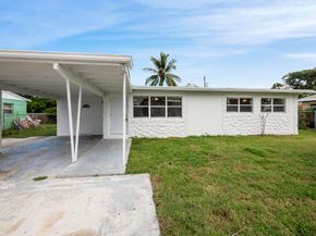 133 NW 14th Avenue, Boynton Beach FL 33437