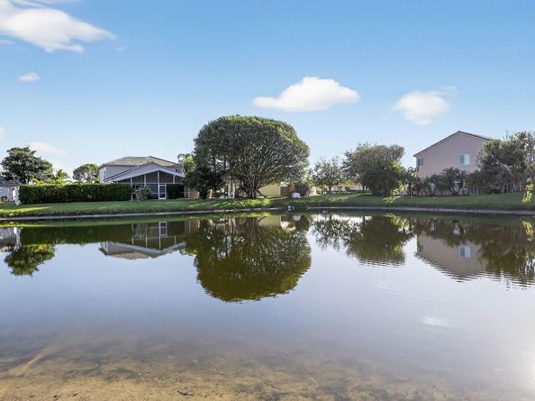 8624 Windy Cir, Boynton Beach FL 33472