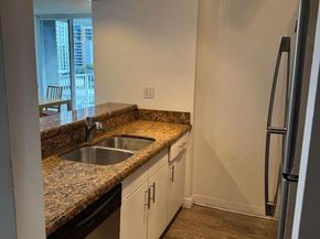 850 N Miami Ave 703, Miami FL 33136