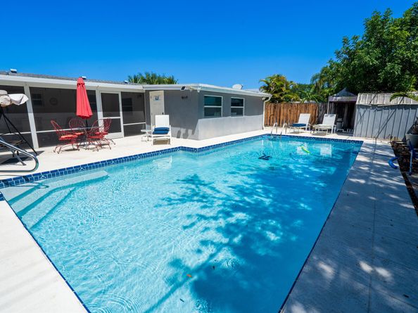 4386 Bamboo Drive, Palm Beach Gardens FL 33410