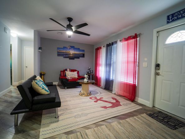 4386 Bamboo Drive, Palm Beach Gardens FL 33410