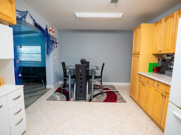 4386 Bamboo Drive, Palm Beach Gardens FL 33410