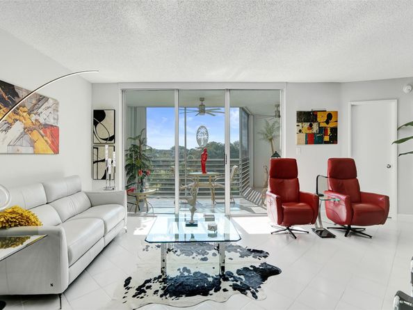 3507 Oaks Way 508, Pompano Beach FL 33069