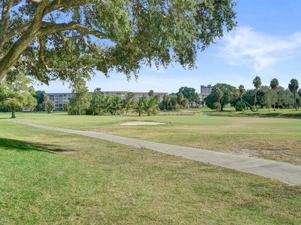 3507 Oaks Way 508, Pompano Beach FL 33069