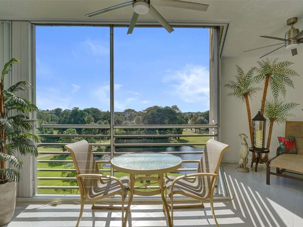 3507 Oaks Way 508, Pompano Beach FL 33069