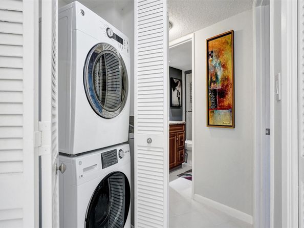 3507 Oaks Way 508, Pompano Beach FL 33069