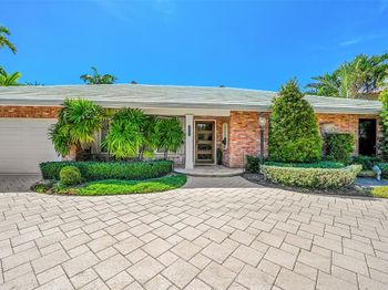3050 NE 40th Ct