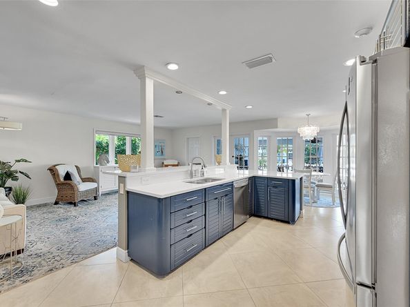 3050 NE 40th Ct, Fort Lauderdale FL 33308
