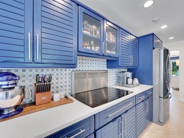 3050 NE 40th Ct, Fort Lauderdale FL 33308