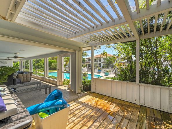 3050 NE 40th Ct, Fort Lauderdale FL 33308