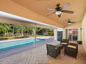 19775 NW 10th St, Pembroke Pines FL 33029