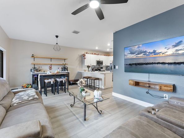 5436 NW 27th Street, Margate FL 33063