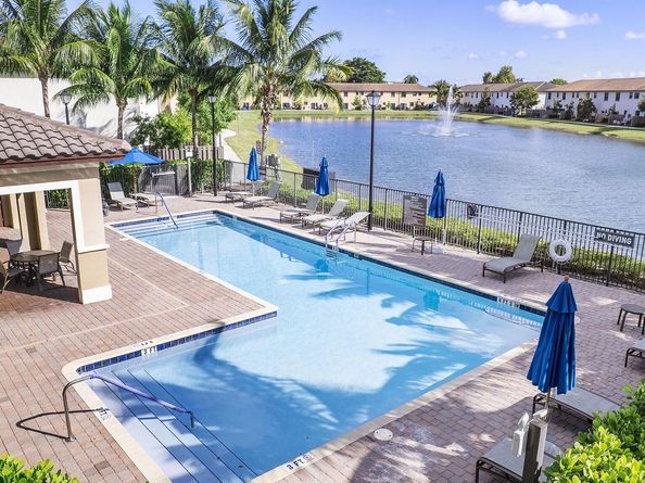 5436 NW 27th Street, Margate FL 33063