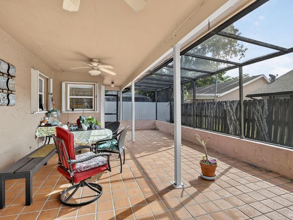 10120 Sheridan St., Pembroke Pines FL 33026