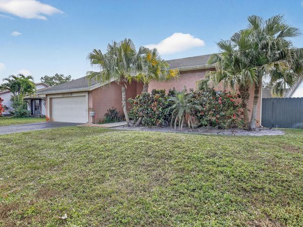 10120 Sheridan St., Pembroke Pines FL 33026