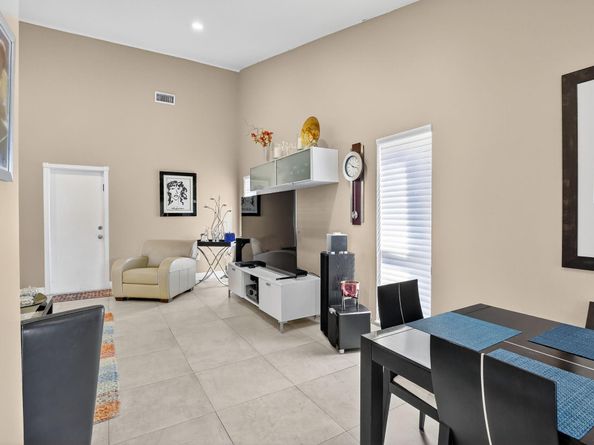 10120 Sheridan St., Pembroke Pines FL 33026