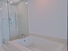 650 NE 32nd Street 1601, Miami FL 33137