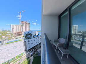 650 NE 32nd Street 1601, Miami FL 33137