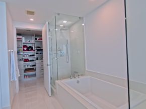 650 NE 32nd Street 1601, Miami FL 33137