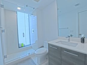 650 NE 32nd Street 1601, Miami FL 33137