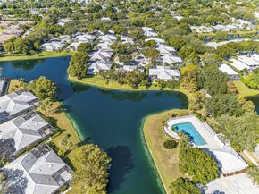 3004 Lakemont Court, Palm Beach Gardens FL 33403