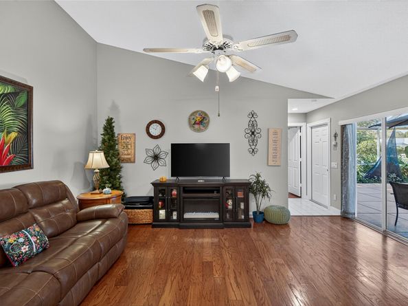 3004 Lakemont Court, Palm Beach Gardens FL 33403