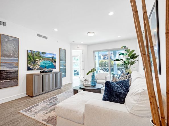 4511 El Mar Dr 203, Lauderdale By The Sea FL 33308