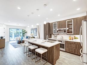 4511 El Mar Dr 203, Lauderdale By The Sea FL 33308