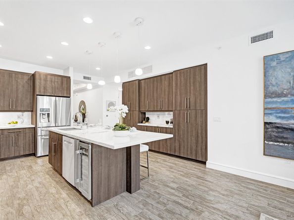 4511 El Mar Dr 203, Lauderdale By The Sea FL 33308