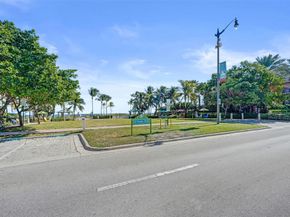 4511 El Mar Dr 203, Lauderdale By The Sea FL 33308