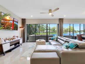 13397 Garth Court, Palm Beach Gardens FL 33418