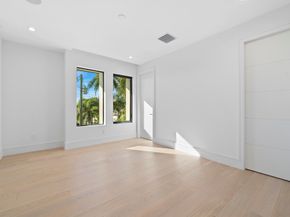 2880 NE 9th Street, Pompano Beach FL 33062