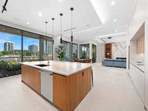 2880 NE 9th Street, Pompano Beach FL 33062