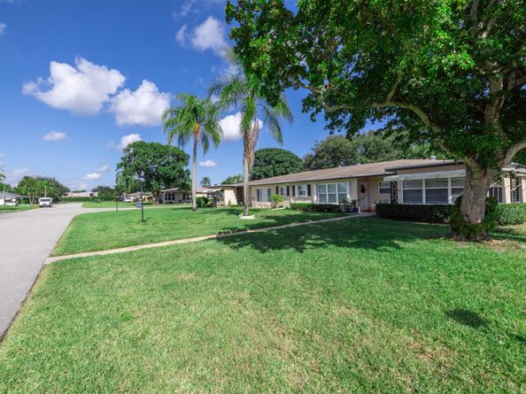 1022 Circle Drive A, Delray Beach FL 33445