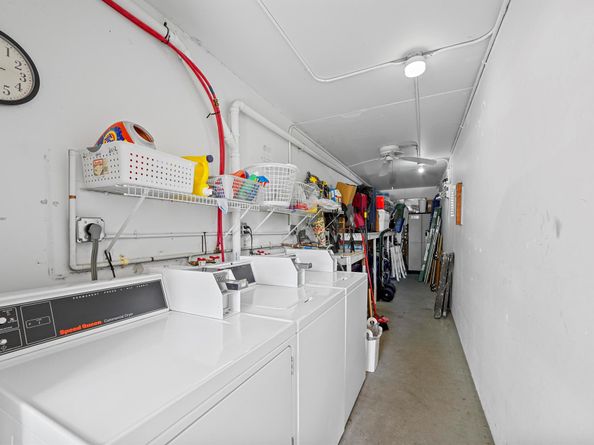 213 Cambridge I, West Palm Beach FL 33417