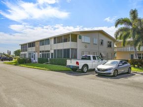 213 Cambridge I, West Palm Beach FL 33417