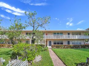 213 Cambridge I, West Palm Beach FL 33417