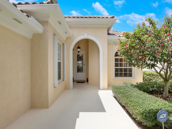 1402 James Bay Road, Palm Beach Gardens FL 33410
